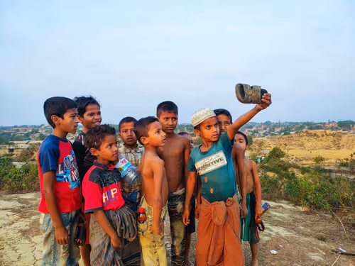 Item #28483083615204022371300351477704581571274768988091129970329682085666418065409 Media