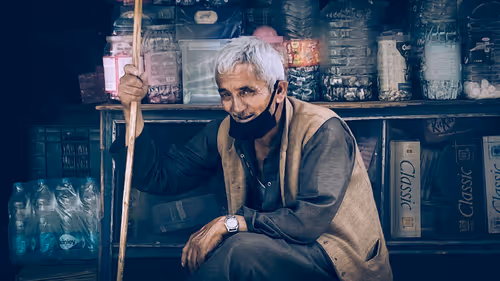 Item #27531847267548719749046626726159311878001919271077761349324438481090438496257 Media