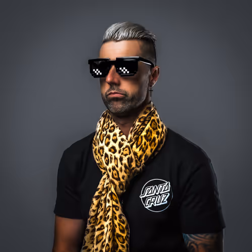 Item #17029172953189244553664928040324098483104814220726430676666834140258510045185 Media