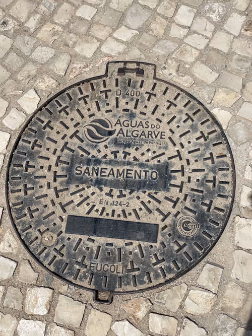 Item #50664749162083291389798367722270845779939923828333523932352927041154279538689 Media