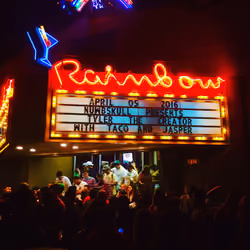 Tyler at the Rainbow