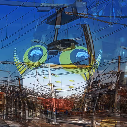 Item #23773559223969559412138137356648830130352408970586815400105740906663589707777 Media