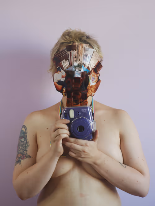 Item #74044223418963058719430139109127574928607342041478017501753412541172913537025 Media