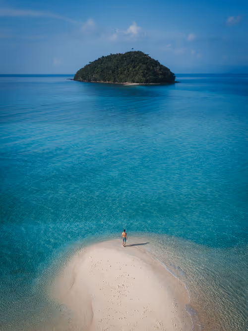 Item #83756445359116330923014153310908054300453681786561480650480241489682028822529 Media