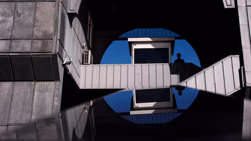 Item #45698053960438807051727633621105073210005053048443120307747772253423450193930 Media