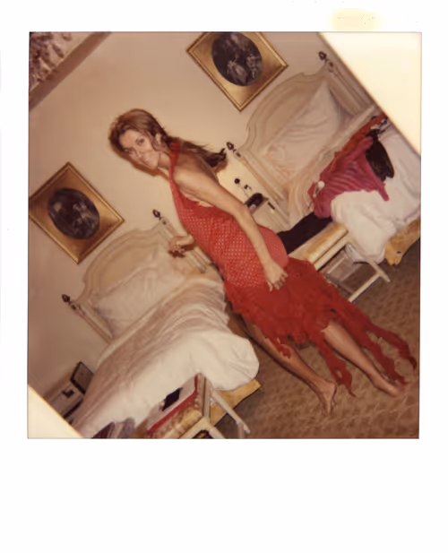 Item #54694788025453722549369649940639176251873647367168839173200484013828074373121 Media