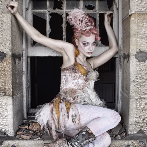 Emilie Autumn: The Escape 52/444