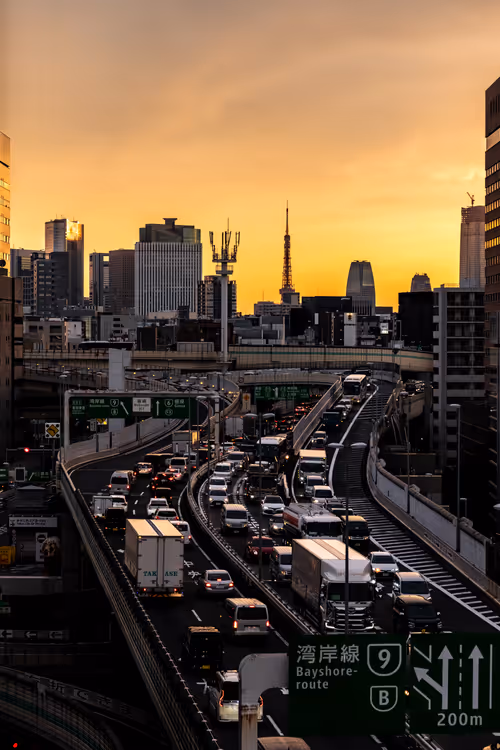 Item #92692600457026581767725490710266067468645041431438021006842235894143775670273 Media