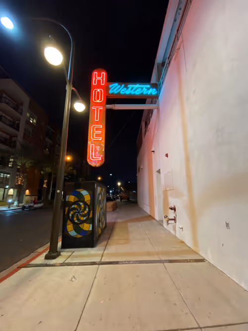 Item #48586363759381503143042118242978001323751418884239391505407157709095504445441 Media