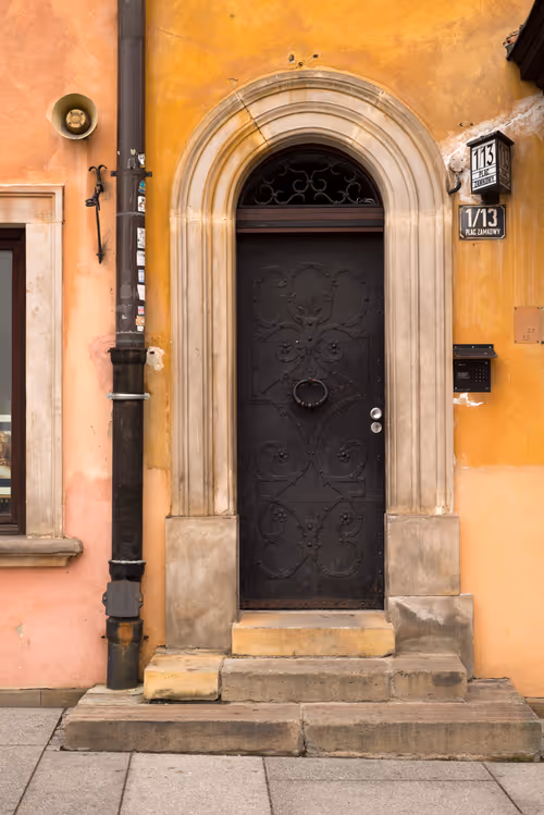 Item #77261116548373960202883784970939198987820603276791963726352965964825236602881 Media