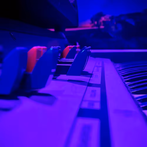 Item #45740262836019257165207413199189104700143877333062968416149399974522801618945 Media