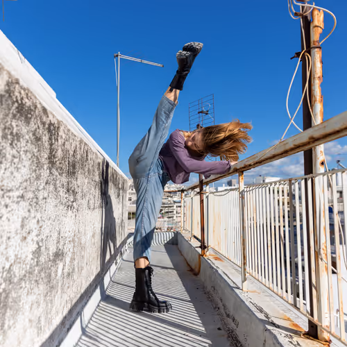 Dancers On Rooftops