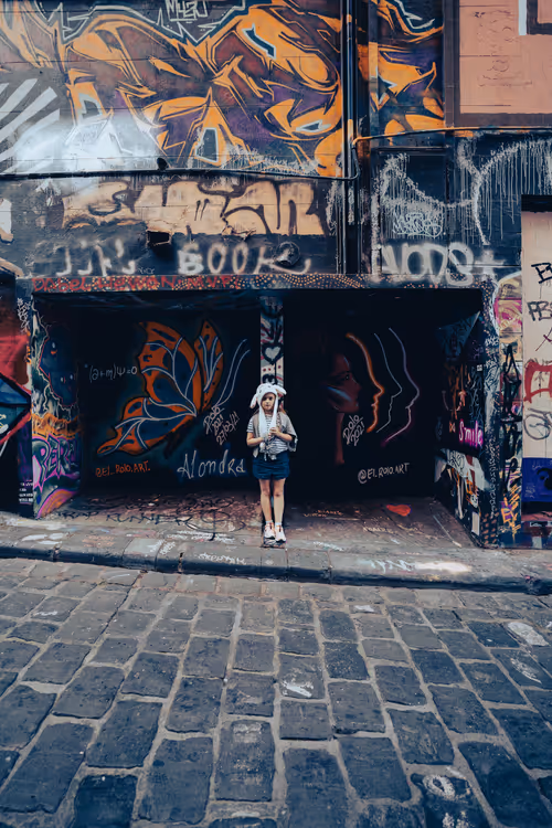 Item #87664330636313077472003209280981822590333725685545365355938452580912852893697 Media