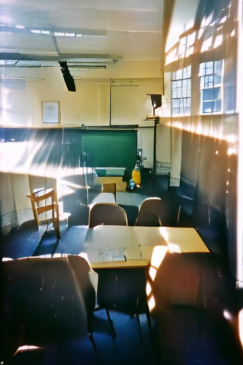 Item #113220690617684133836868245192466857272902453570035781371385973970640954195969 Media