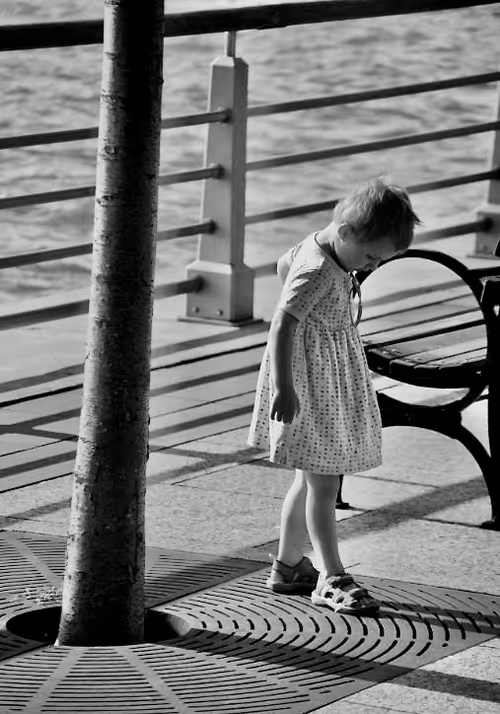 Item #40449787652065743018640773044495240111019622512701765753694832633316418519041 Media