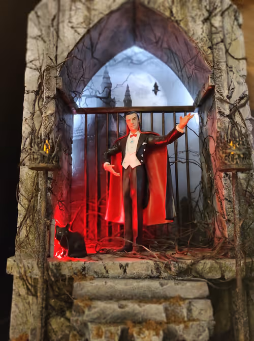 Item #34060097706344937098376985528030474677788294267181671430291602264052555841537 Media