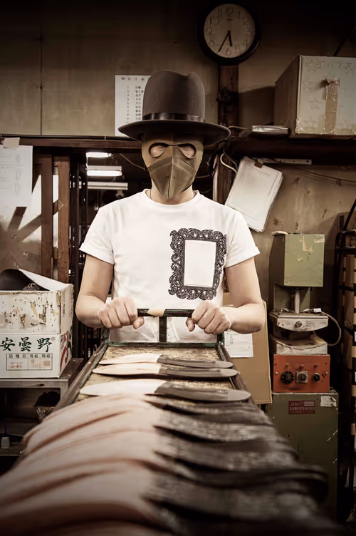 Item #59294046468307266684996078979766765617618438165733301338134791695327222038529 Media