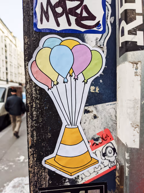 Item #74514486366930999863183303937488495413909095535195909856011804938084263395329 Media