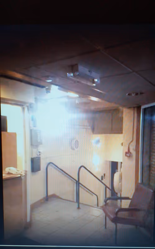 Item #98199809023762123732219275350316083080417473016680929854244224206244803510273 Media