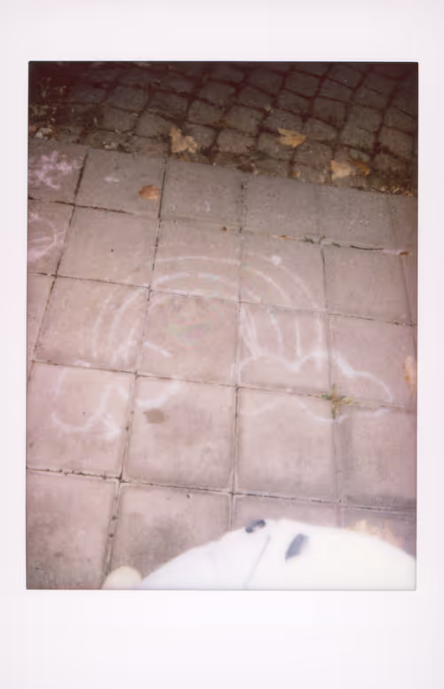 Item #106002358755633072780688393344306535131574018413591107715624238118519082844161 Media