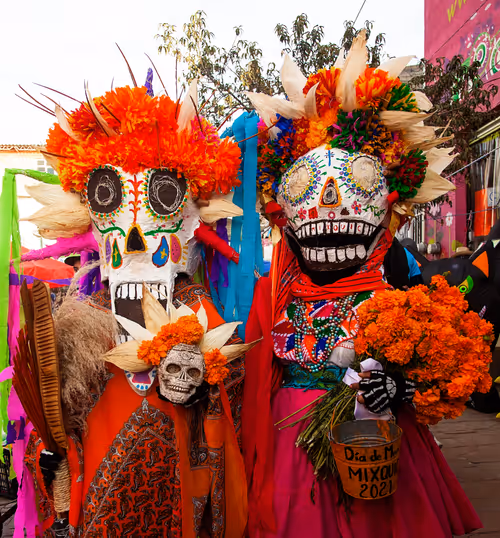 Item #51407189638115312508155978041268199969570618577551145156366977420367289647105 Media