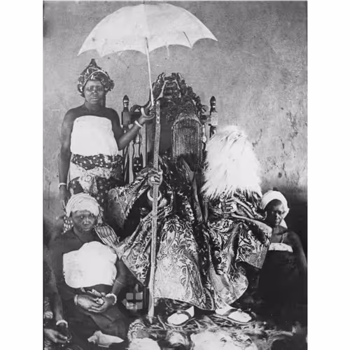 Item #64384632316715949603828546667483912840470476935016825504503523902248426930177 Media