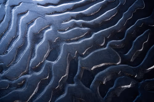 Item #55403408665547609189092792610750107765895786822855229620827419016329575792641 Media