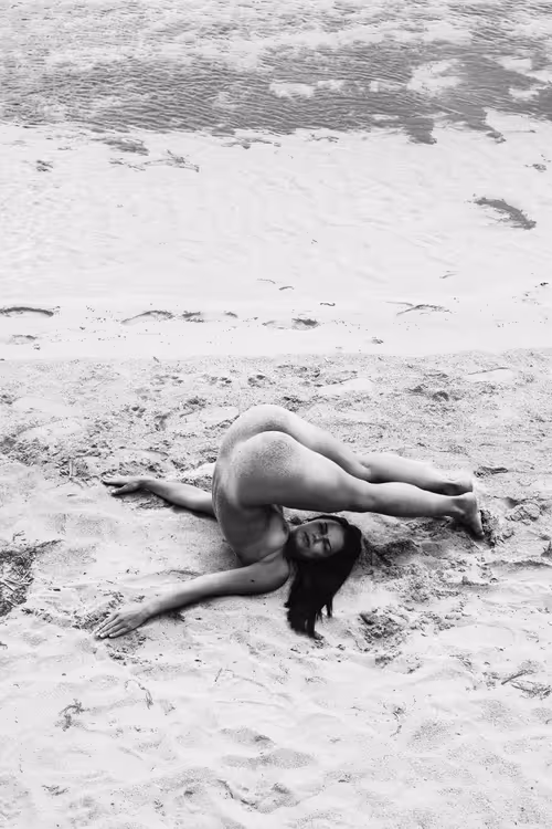 Item #74895612829637780706248325170650045951376310524088245673866730559659103485953 Media