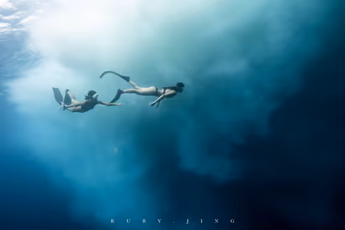 Item #75775185799272849085271004632709043340311400921657001030137476911648326287361 Media