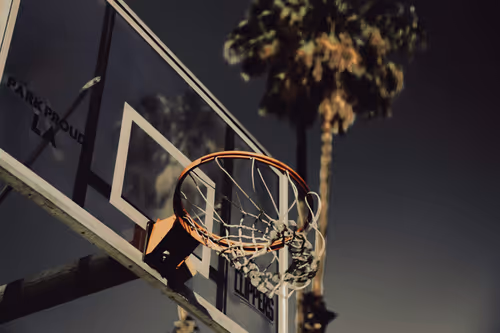 Item #102940333982406916741788290605586122935869153041698205063825610358348035653633 Media