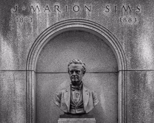 Item #10691109686083431502166818963425883962656955232587770388242978698699384815617 Media