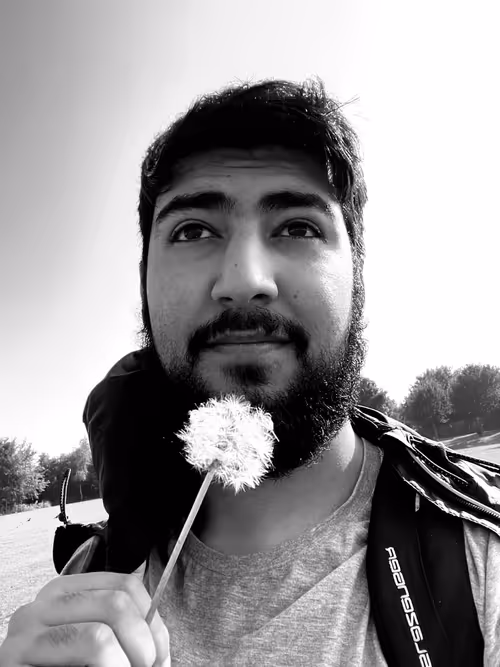 Item #50182583820748781033068410154895251072628141805005100163458876294519932846081 Media