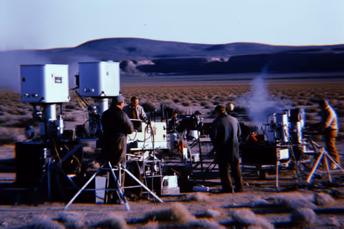 Item #47481276372448327625009675602007017308954915125020090396607148851771431976961 Media