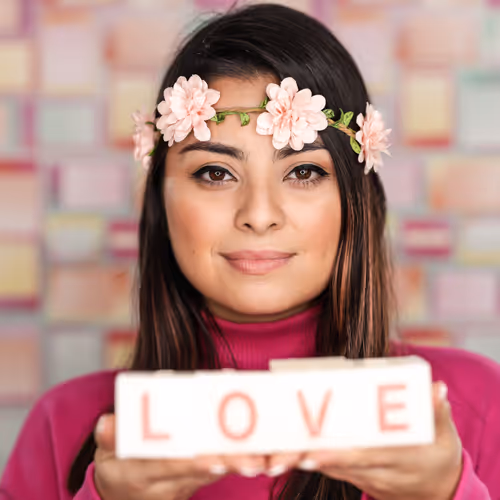 Item #110063331335139009547571421808057778384289125434812320670302640458824125775873 Media