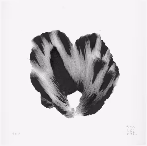 Item #87368348536975332333645058037990373278500397313615538842159321335283396378625 Media