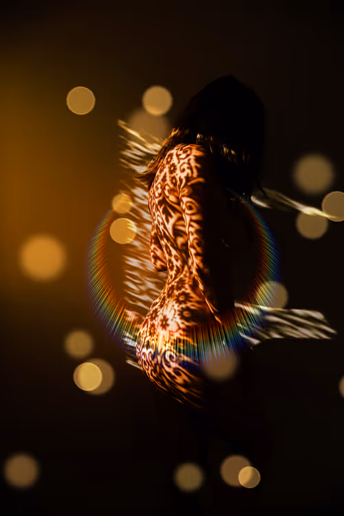 Item #40498021365110625873163859620955492987361950717153146364459205451841955430401 Media