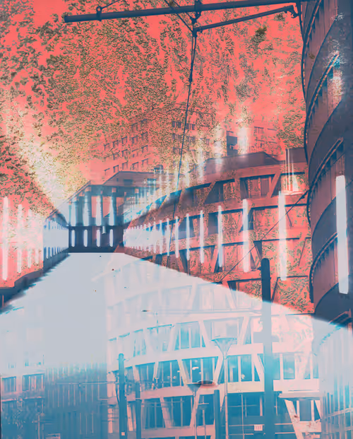 Item #58312433631864427601172952075011378080943056977712016653169188506114904293377 Media