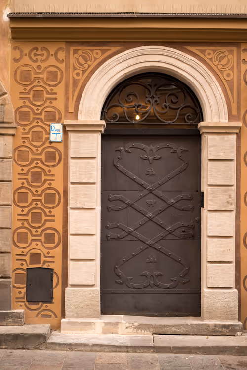 Item #77261116548373960202883784970939198987820603276791963726352965971422306369537 Media