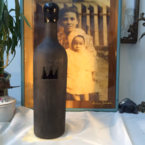 Item #39593655939985855129749082379850820769736281827755441986965108934652446385936 Media