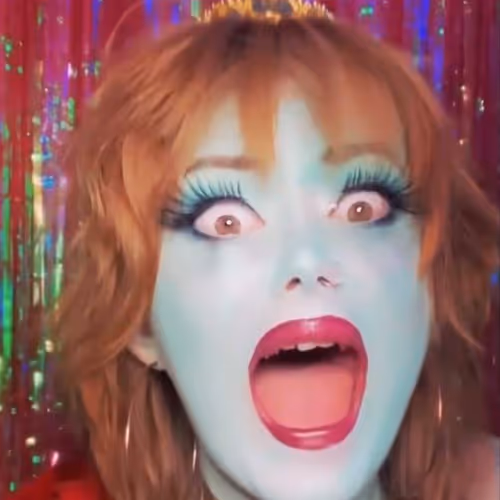 MISS COSMOS WINNING PICTURES