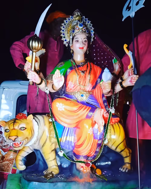 Item #20945846609066234406057793777704934435369282215282251452100139197147180433409 Media