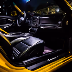 911 Convertible Interior
