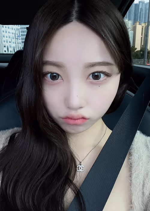 Item #46965151181709873022127412813581259762625831679601743551961723769153138982913 Media