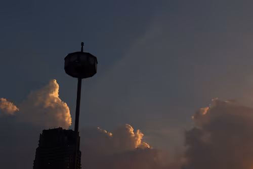 Item #3735734369728816031282171475515836377968695268850327965950261188216949309441 Media