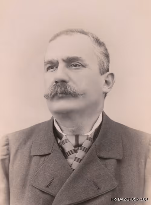 Item #58115754737178457571273725405044055913366631526444276150572858221035484348426 Media