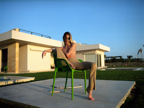 Item #37558851145883710115474257074515547318400671776868619856440267943531822186497 Media