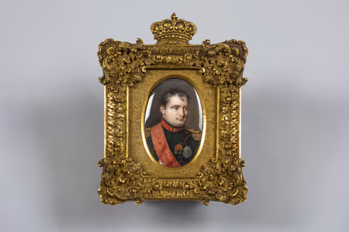 Item #15784757440020021674332749586091982383840452352631661694897820742172966649857 Media