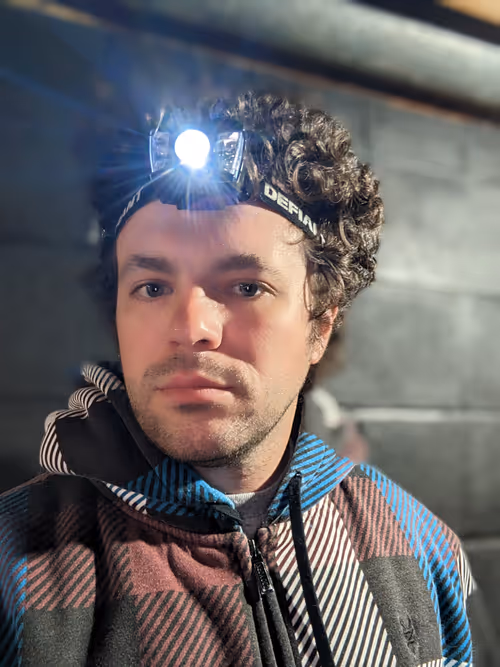 Item #8574175914105808074707087347534801741831142920200371306693654669427510083585 Media