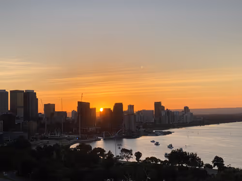 Item #19706736647229879656822454132754720829342414100240411727761358860667536277505 Media