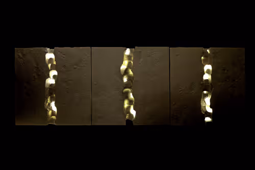 Item #37900416221122506501335633877119484743479036957071266384470156589172665614337 Media